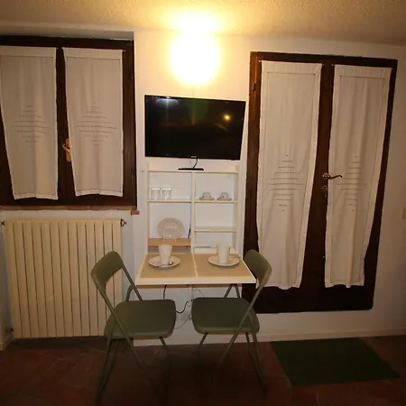 Сasa de vacaciones La Casetta Sulle Mura *